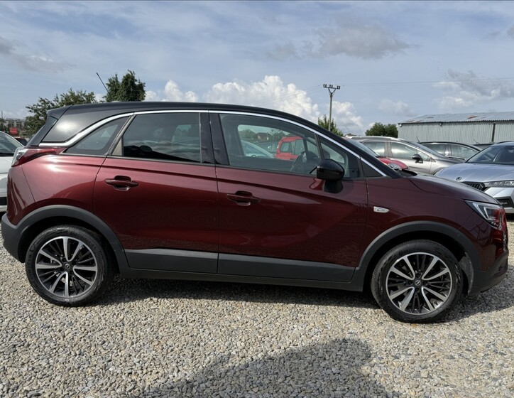 Opel Crossland X 4