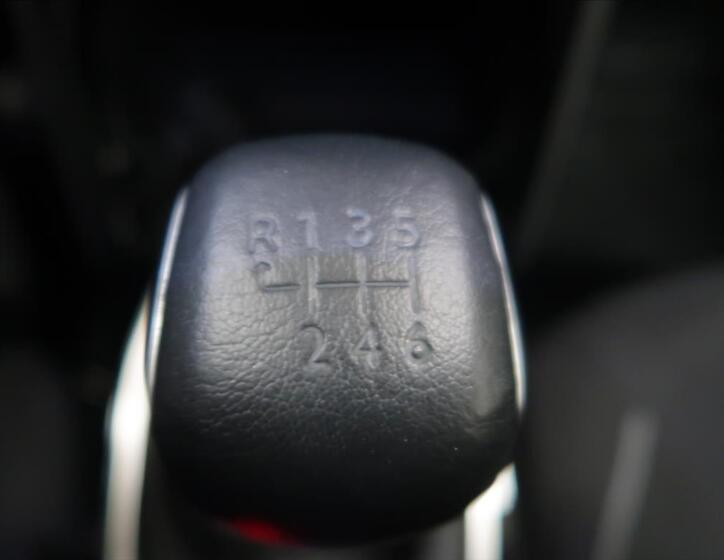 Peugeot 2008 21