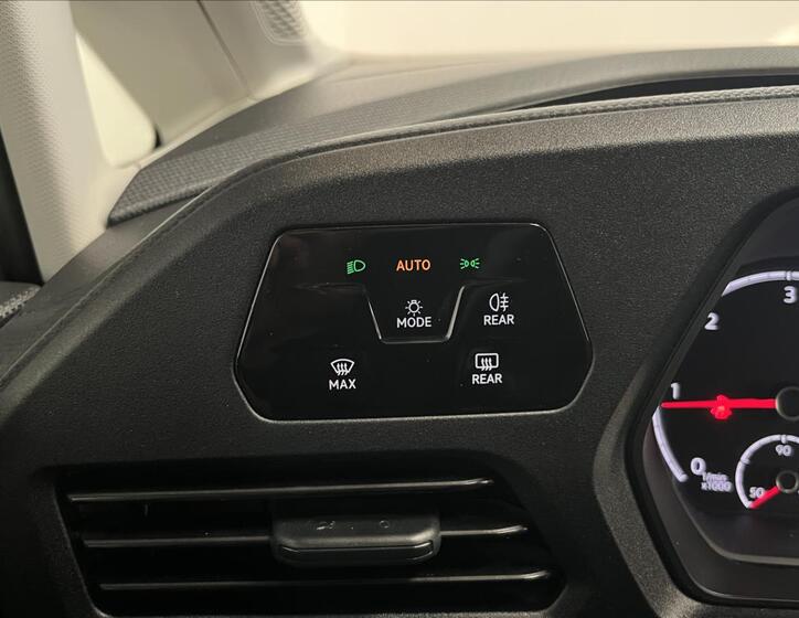 Volkswagen Caddy 16