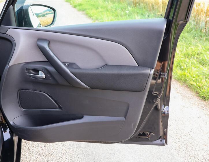 Citroën C4 Picasso 13