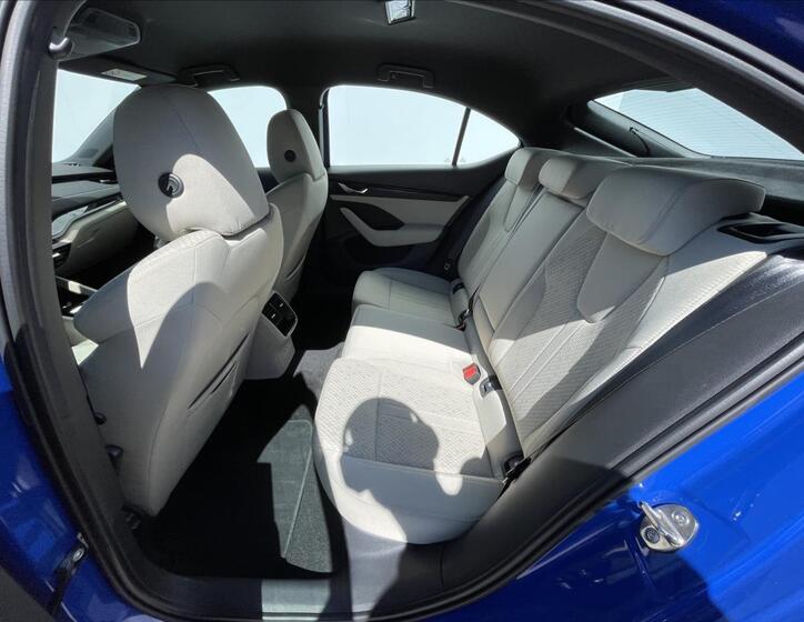 Škoda Octavia 16