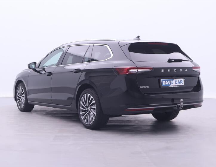 Škoda Superb 5
