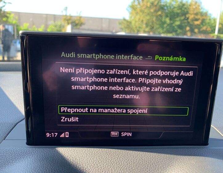 Audi Q2 15
