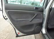 Volkswagen Passat 16