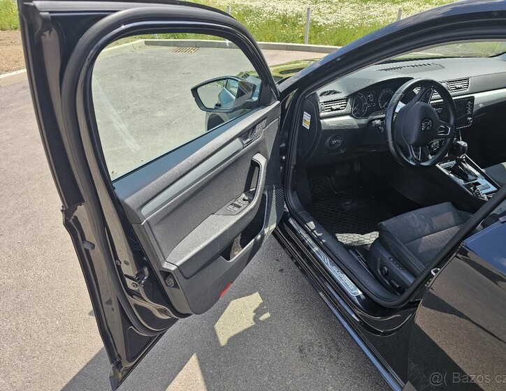 Škoda Superb 10