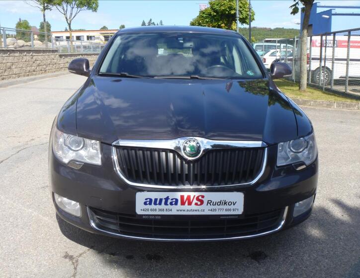 Škoda Superb 2