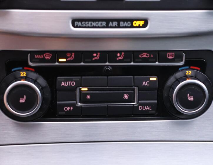 Volkswagen Passat CC 24