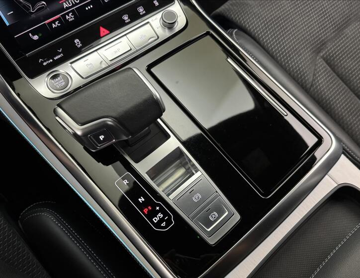 Audi Q7 35