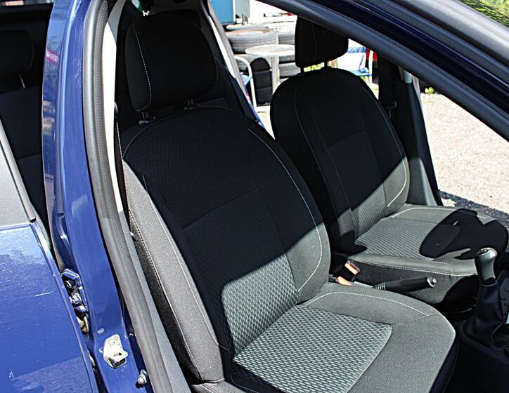 Dacia Sandero 15