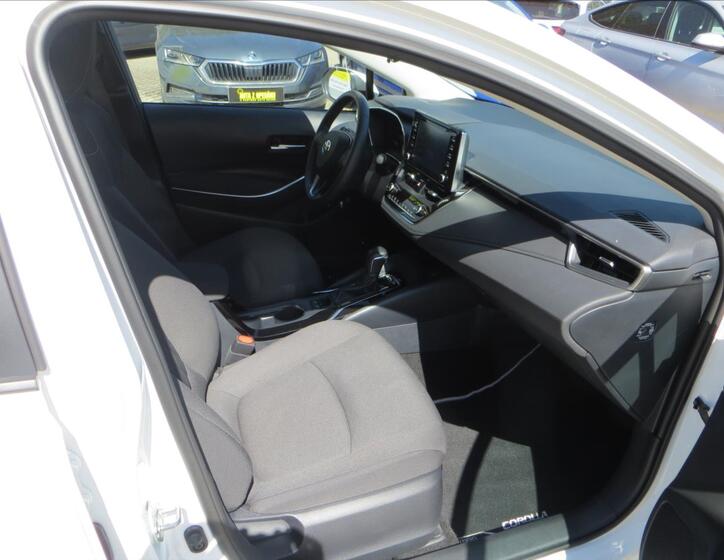 Toyota Corolla 10
