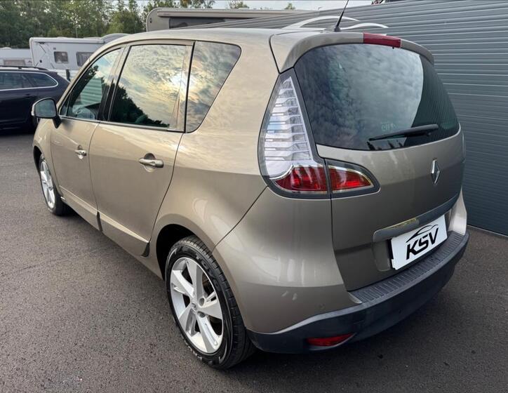 Renault Scénic 9