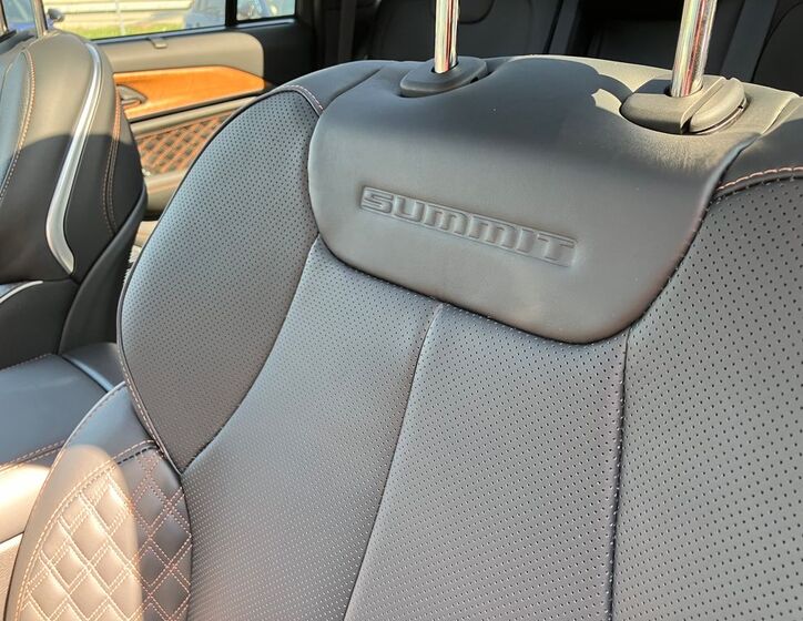 Jeep Grand Cherokee 22