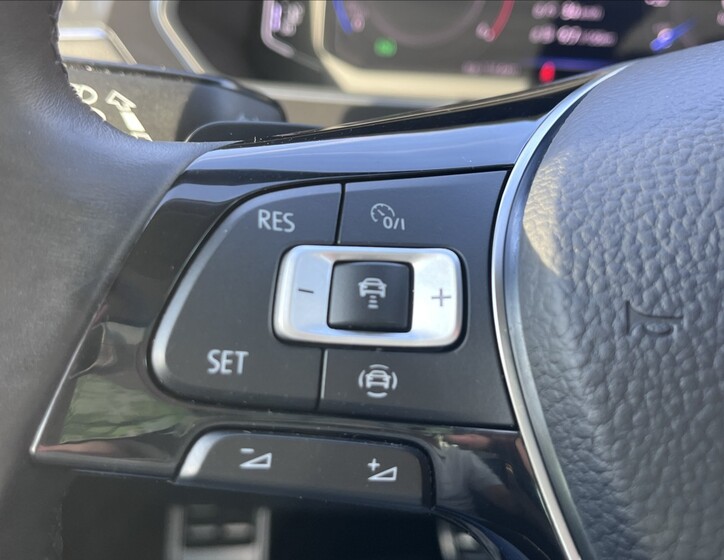 Volkswagen Tiguan 13