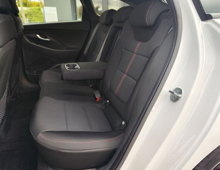 Hyundai i30 12