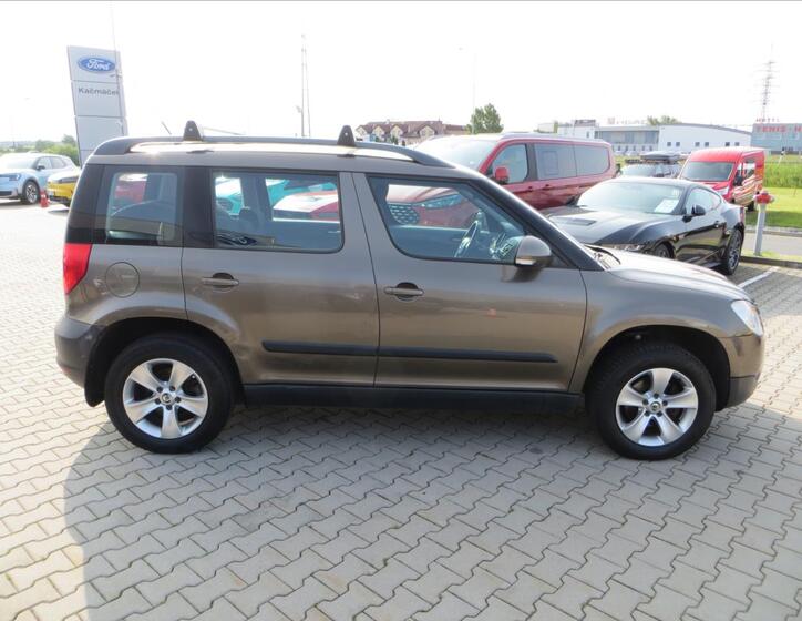 Škoda Yeti 6