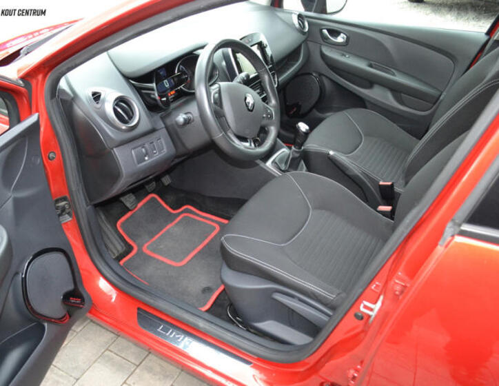 Renault Clio 18