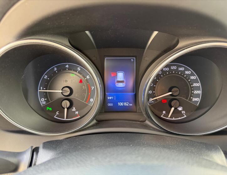 Toyota Auris 10
