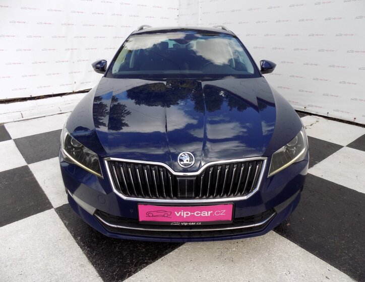 Škoda Superb 4