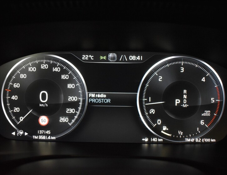 Volvo XC40 29