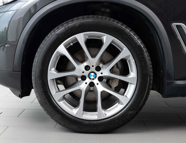 BMW X5 6