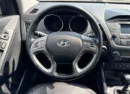Hyundai ix35 10