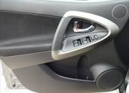 Toyota RAV4 18