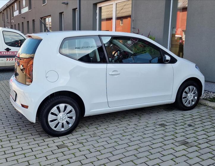 Volkswagen up! 11