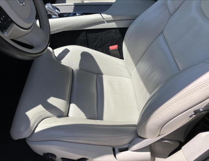 Volvo V90 11