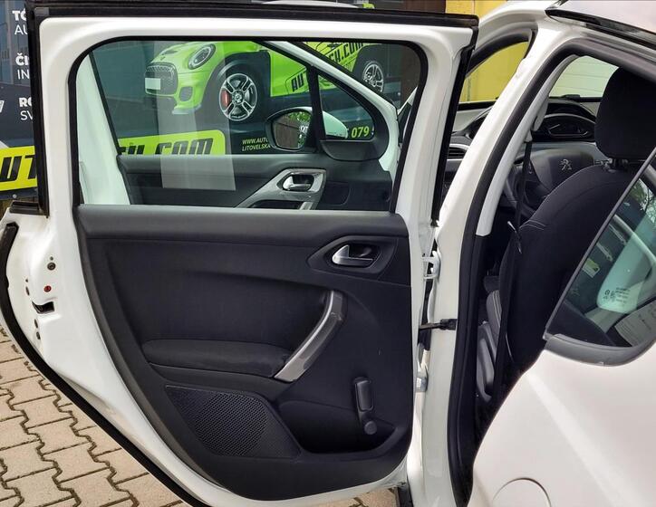 Peugeot 2008 14