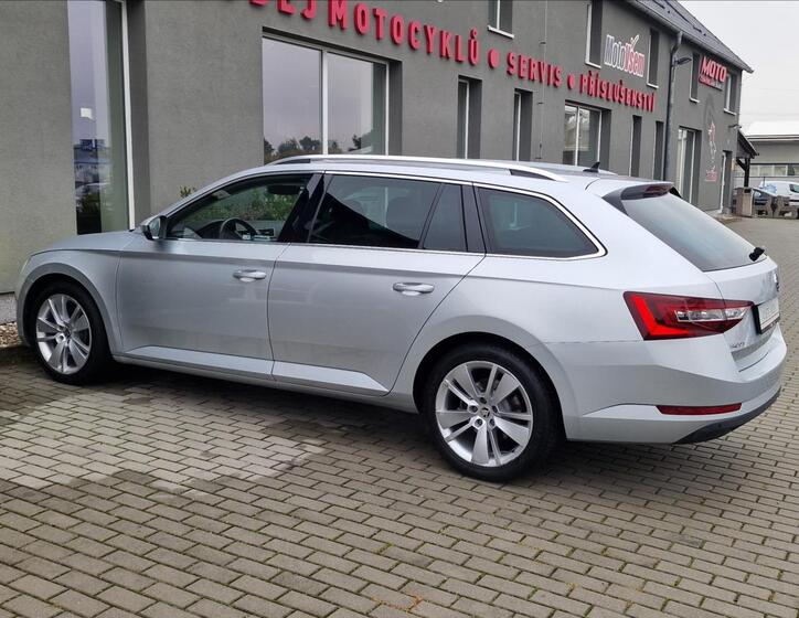 Škoda Superb 7
