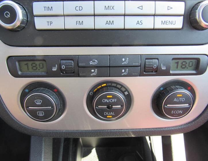 Volkswagen EOS 27