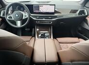 BMW X5 8