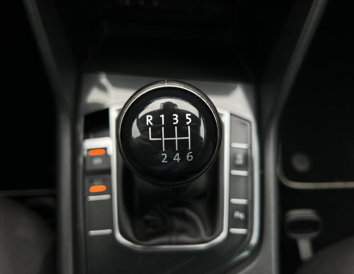Volkswagen Tiguan 21