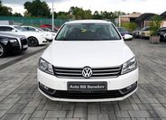 Volkswagen Passat 1