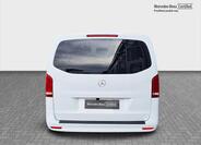 Mercedes-Benz Vito 4