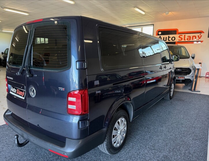 Volkswagen Caravelle 6