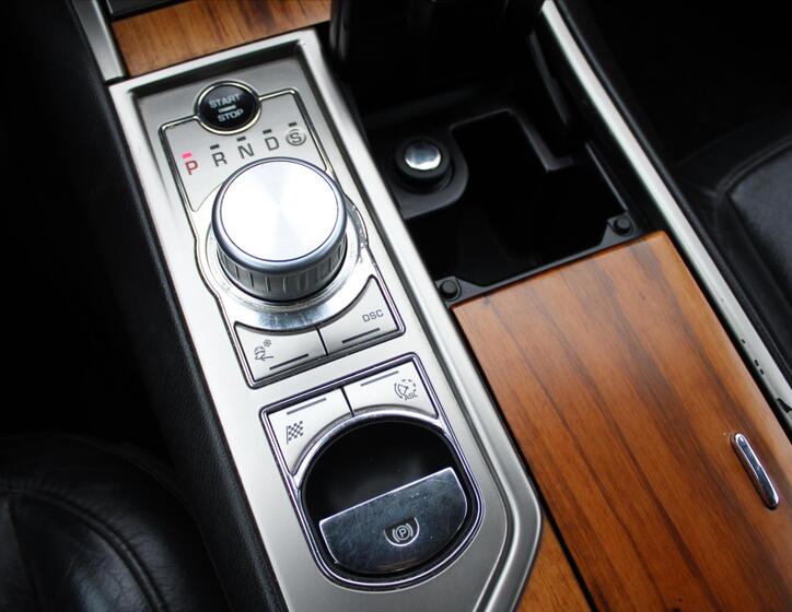 Jaguar XF 22