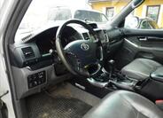 Toyota Land Cruiser 16