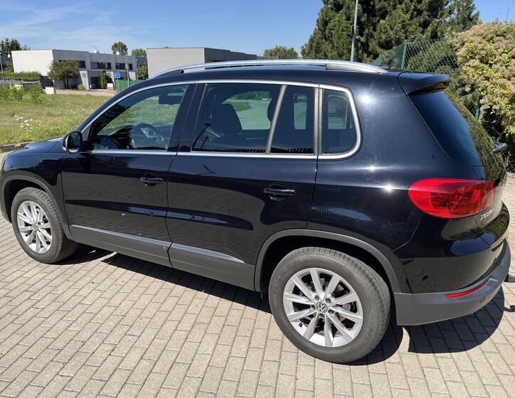 Volkswagen Tiguan 8