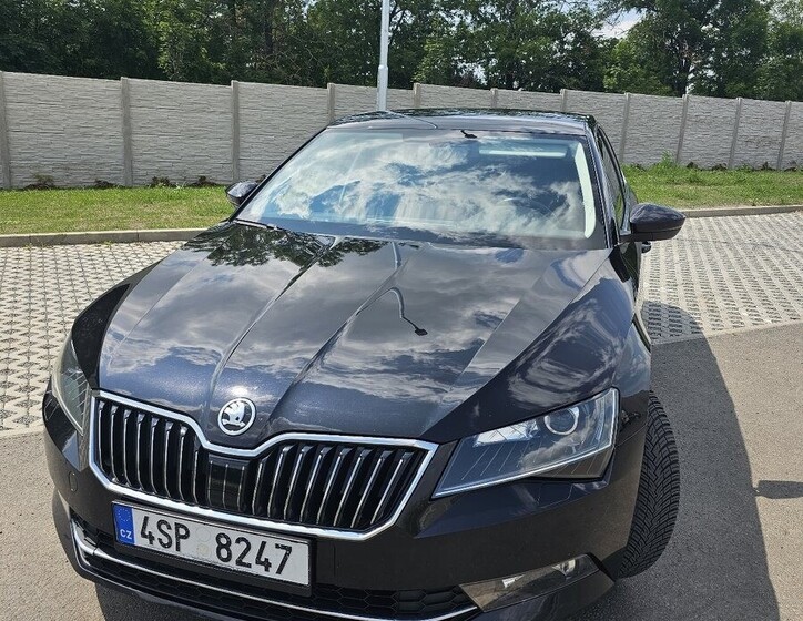 Škoda Superb 4