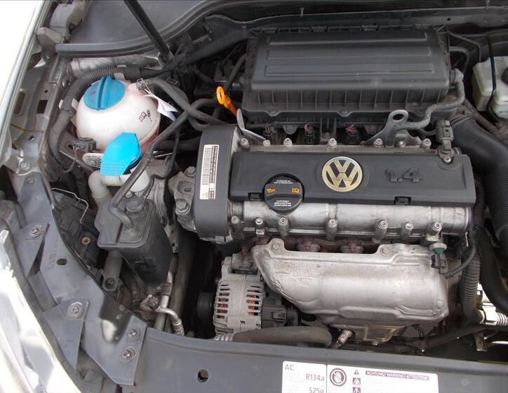 Volkswagen Golf 23