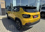 Jeep Avenger 4