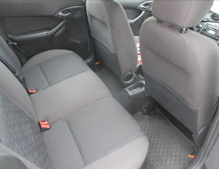 Ford Focus 11