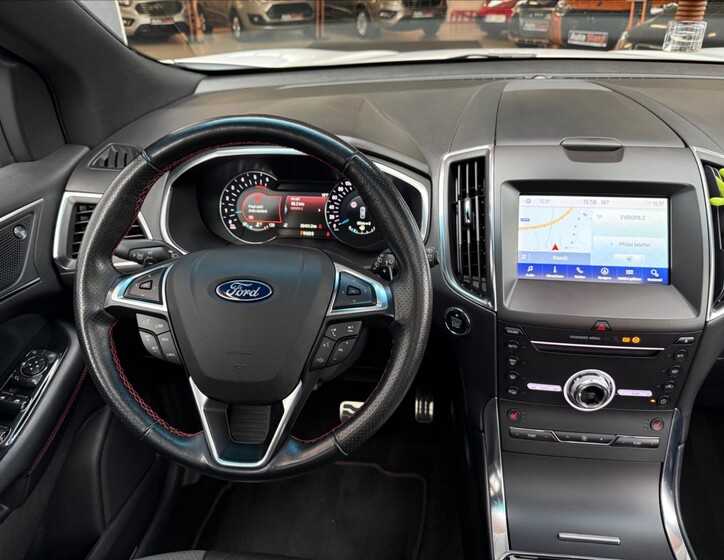 Ford Edge 15