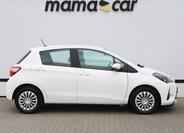 Toyota Yaris 8