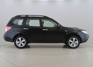 Subaru Forester 4