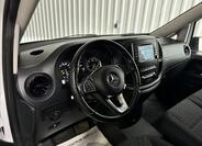 Mercedes-Benz Vito 16