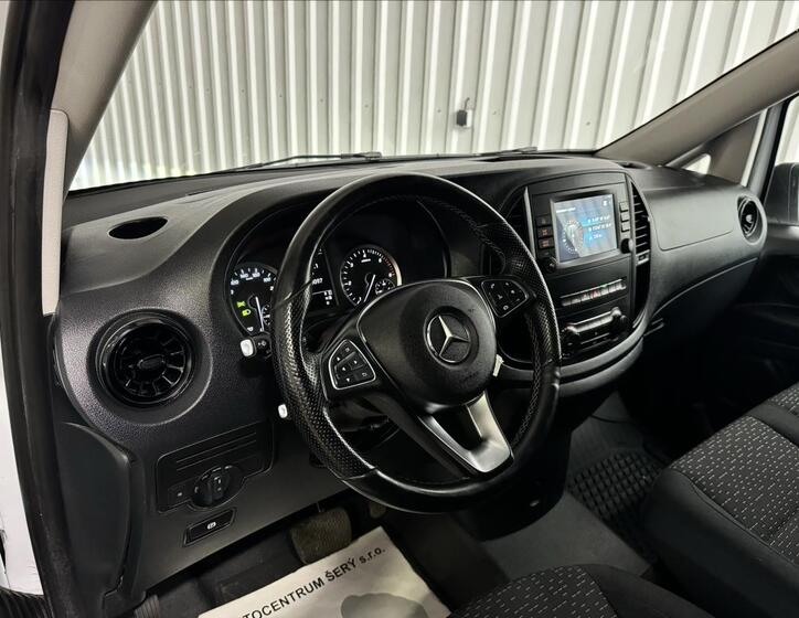 Mercedes-Benz Vito 16