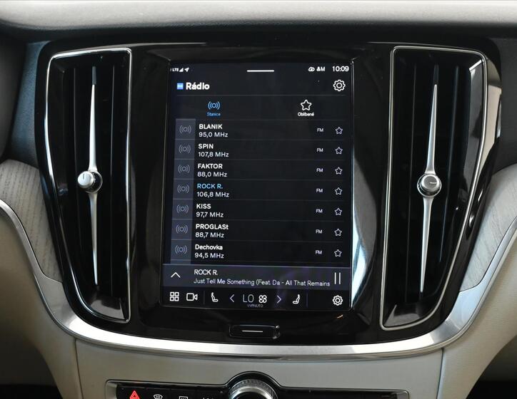 Volvo V60 19