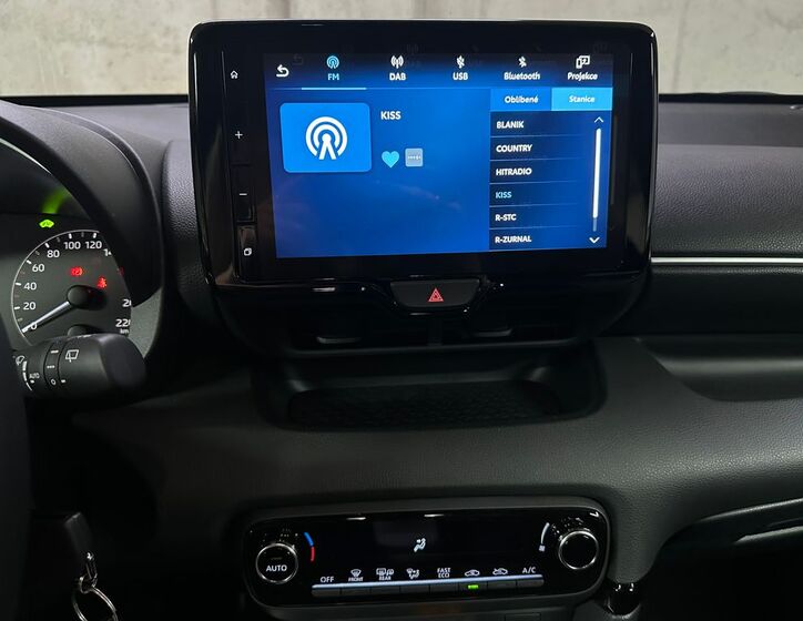 Toyota Yaris 15